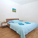 Edin 1359 Peroj