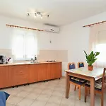 Appartement Edin 1359 Peroj