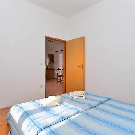 Apartman Edin 1359 *