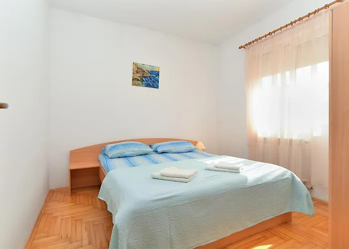 Edin 1359 * 페로이